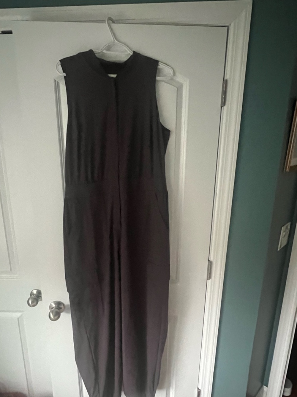 Athleta Sleeveless Brooklyn Jumpsuit in Eggplant Sz 14